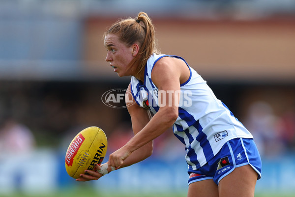 AFLW 2025 Round 07 - Essendon v North Melbourne - A-63082119