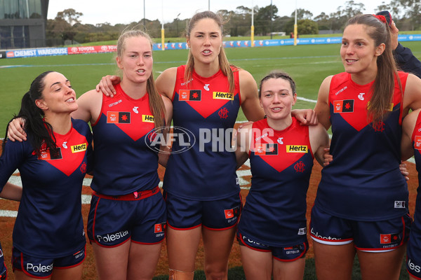 AFLW 2025 Round 07 - Melbourne v Gold Coast - A-63082695