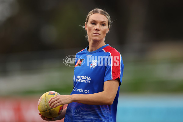 AFLW 2025 Round 07 - Western Bulldogs v Collingwood - A-63085204