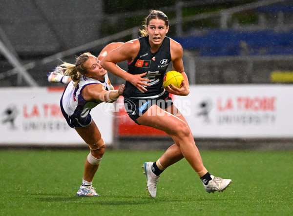AFLW 2025 Round 07 - Carlton v Fremantle - A-63085784