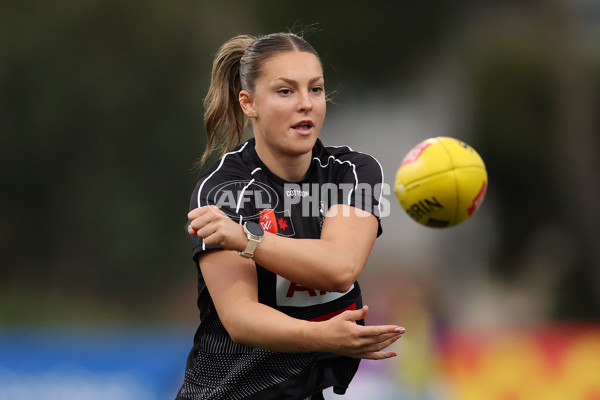 AFLW 2025 Round 07 - Western Bulldogs v Collingwood - A-63087738