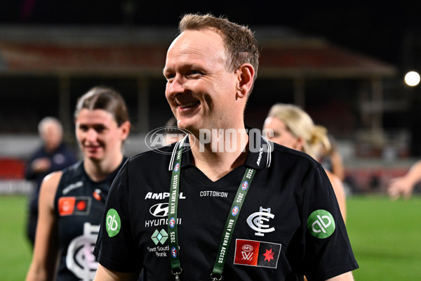 AFLW 2025 Round 07 - Carlton v Fremantle - A-63087768