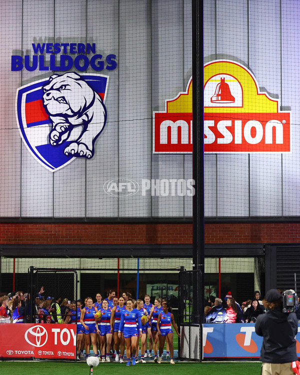 AFLW 2025 Round 07 - Western Bulldogs v Collingwood - A-63087809