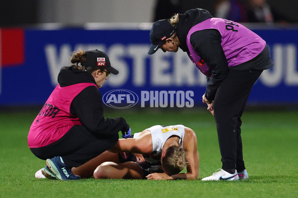 AFLW 2025 Round 07 - Western Bulldogs v Collingwood - A-63088900