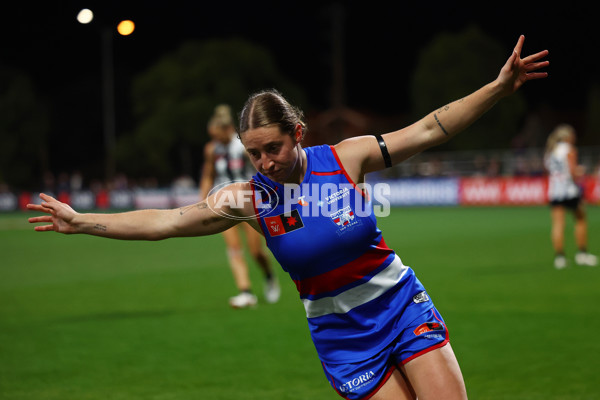 AFLW 2025 Round 07 - Western Bulldogs v Collingwood - A-63088930