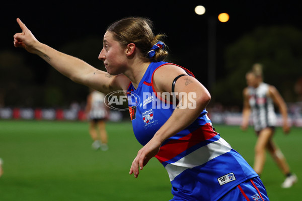 AFLW 2025 Round 07 - Western Bulldogs v Collingwood - A-63090395