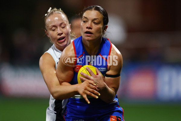AFLW 2025 Round 07 - Western Bulldogs v Collingwood - A-63090401