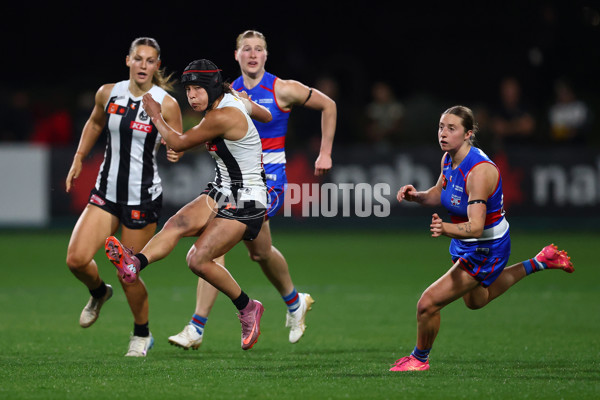 AFLW 2025 Round 07 - Western Bulldogs v Collingwood - A-63091975
