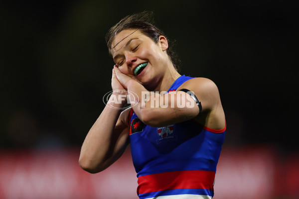 AFLW 2025 Round 07 - Western Bulldogs v Collingwood - A-63092018