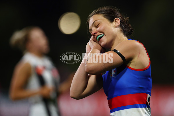 AFLW 2025 Round 07 - Western Bulldogs v Collingwood - A-63092021
