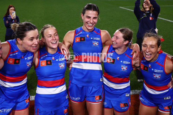 AFLW 2025 Round 07 - Western Bulldogs v Collingwood - A-63092042