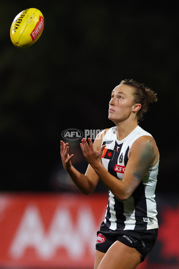 AFLW 2025 Round 07 - Western Bulldogs v Collingwood - A-63093107