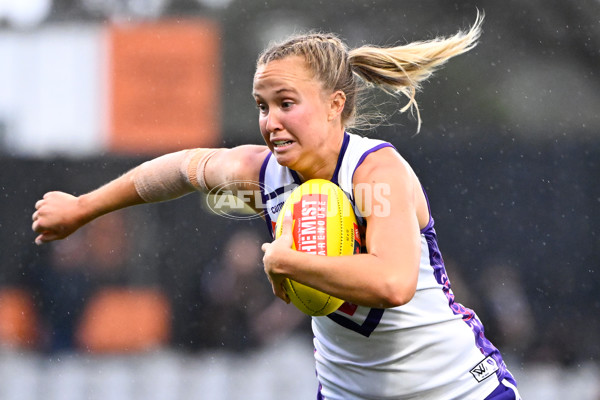 AFLW 2025 Round 07 - Carlton v Fremantle - A-63093144