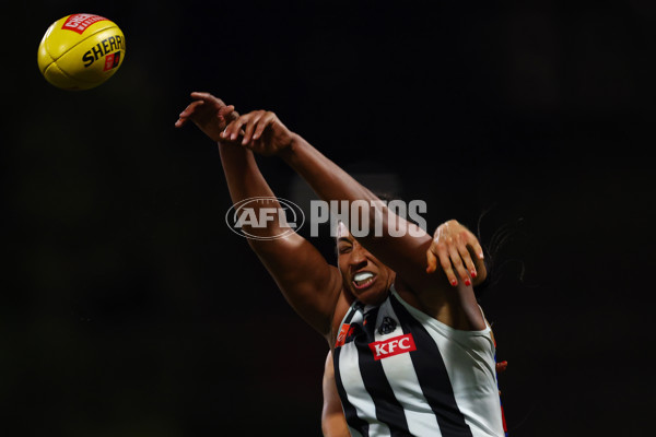 AFLW 2025 Round 07 - Western Bulldogs v Collingwood - A-63093145