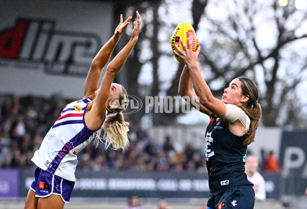 AFLW 2025 Round 07 - Carlton v Fremantle - A-63093161