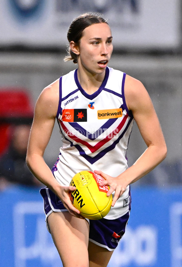 AFLW 2025 Round 07 - Carlton v Fremantle - A-63094748