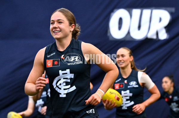 AFLW 2025 Round 07 - Carlton v Fremantle - A-63094779
