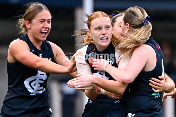 AFLW 2025 Round 07 - Carlton v Fremantle - A-63095812