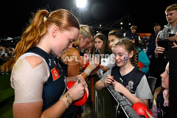 AFLW 2025 Round 07 - Carlton v Fremantle - A-63095829