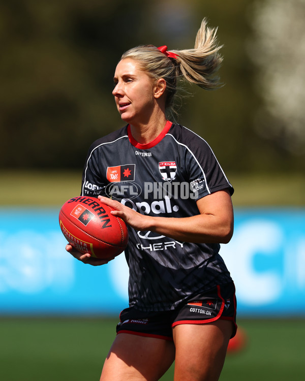 AFLW 2025 Round 07 - St Kilda v Port Adelaide - A-63177644