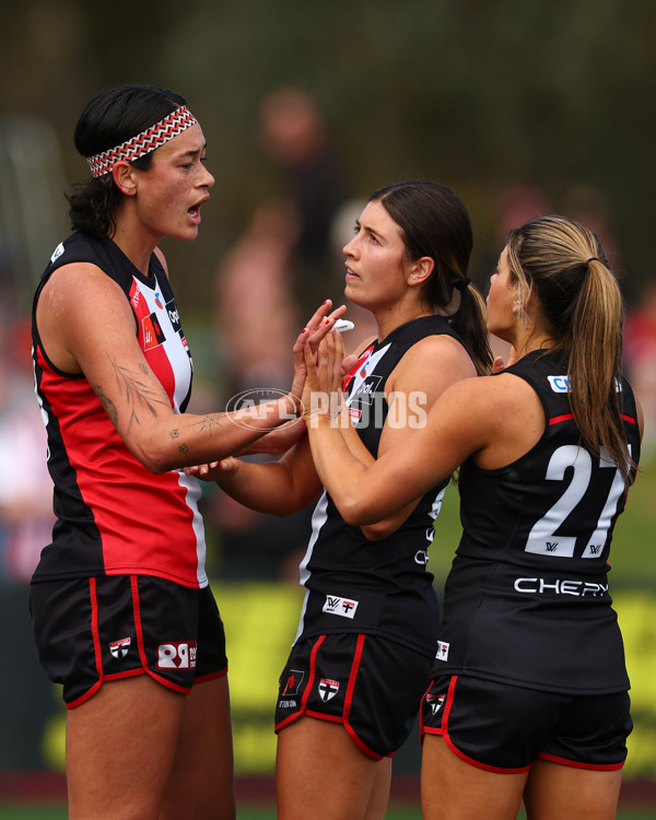 AFLW 2025 Round 07 - St Kilda v Port Adelaide - A-63177697