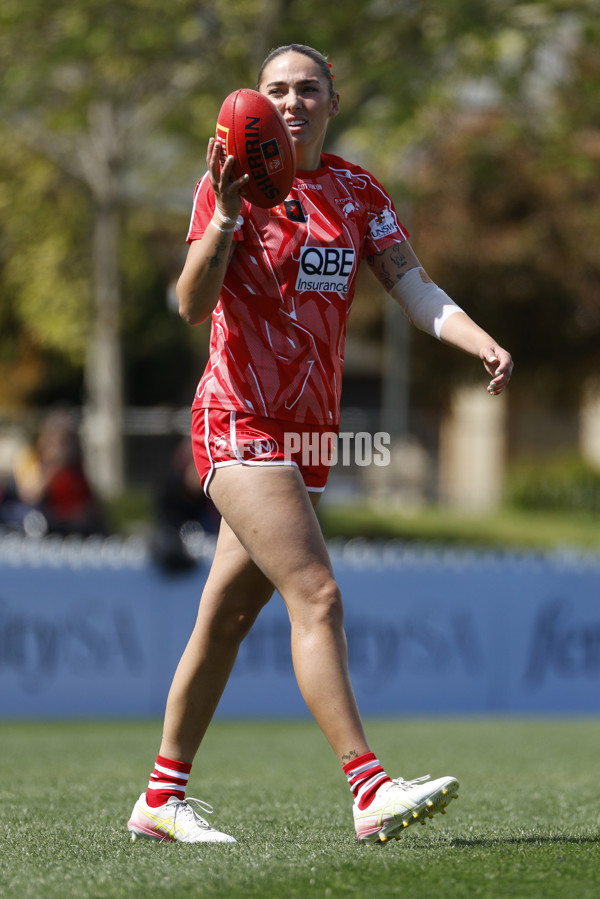 AFLW 2025 Round 07 - Adelaide v Sydney - A-63178800
