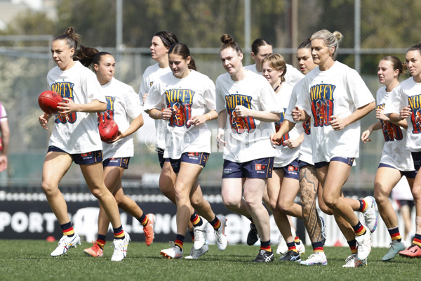 AFLW 2025 Round 07 - Adelaide v Sydney - A-63180482