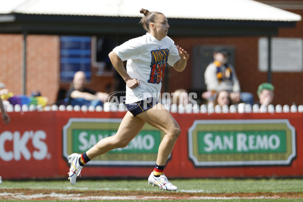 AFLW 2025 Round 07 - Adelaide v Sydney - A-63180483