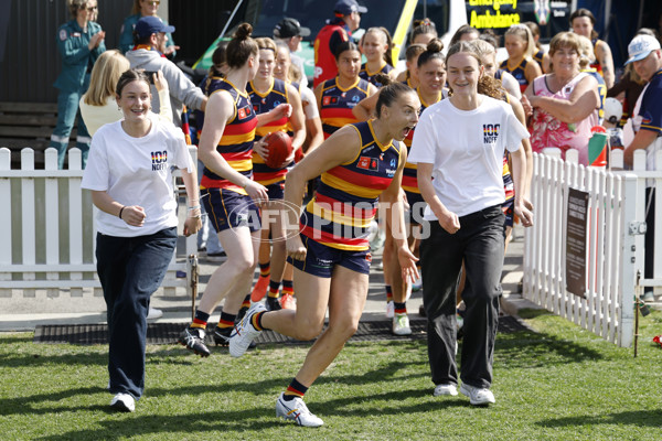 AFLW 2025 Round 07 - Adelaide v Sydney - A-63180530