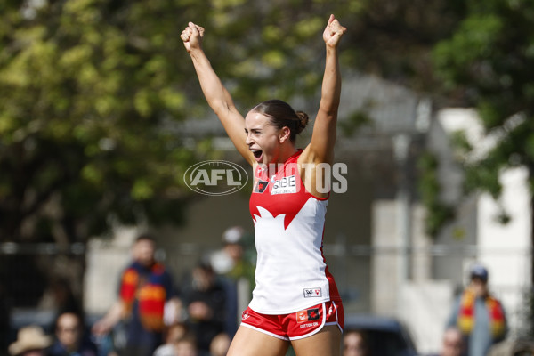 AFLW 2025 Round 07 - Adelaide v Sydney - A-63180535