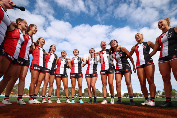 AFLW 2025 Round 07 - St Kilda v Port Adelaide - A-63181802
