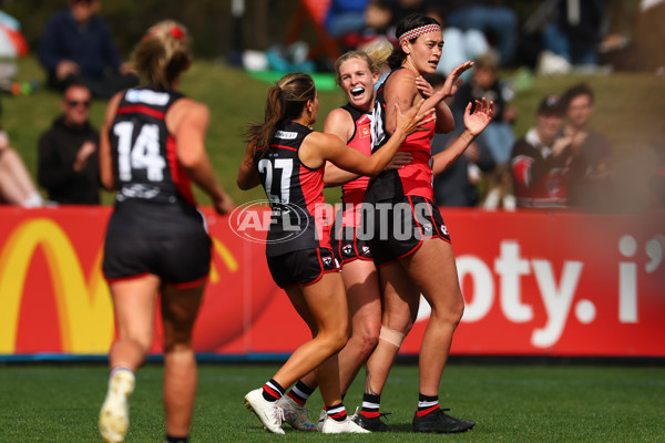 AFLW 2025 Round 07 - St Kilda v Port Adelaide - A-63181823