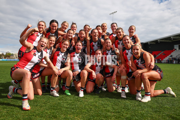 AFLW 2025 Round 07 - St Kilda v Port Adelaide - A-63182888