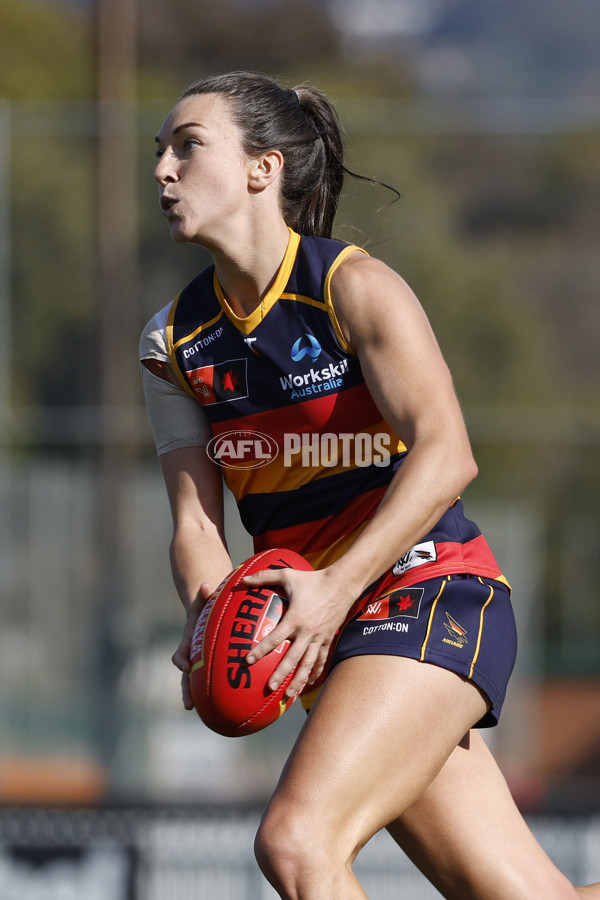 AFLW 2025 Round 07 - Adelaide v Sydney - A-63185714