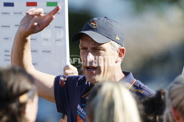 AFLW 2025 Round 07 - Adelaide v Sydney - A-63185797