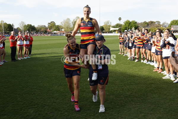 AFLW 2025 Round 07 - Adelaide v Sydney - A-63189347