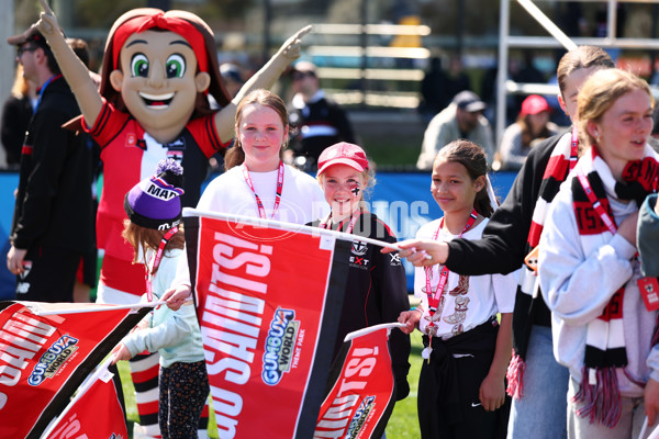 AFLW 2025 Round 07 - St Kilda v Port Adelaide - A-63189401