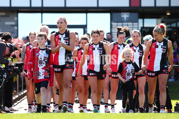 AFLW 2025 Round 07 - St Kilda v Port Adelaide - A-63189407