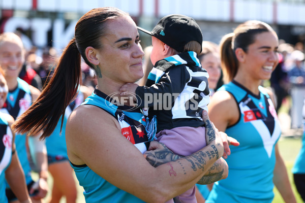 AFLW 2025 Round 07 - St Kilda v Port Adelaide - A-63189417