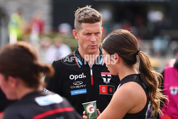 AFLW 2025 Round 07 - St Kilda v Port Adelaide - A-63192087