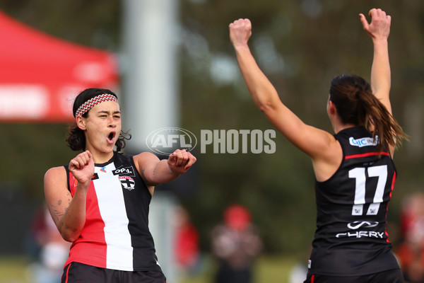 AFLW 2025 Round 07 - St Kilda v Port Adelaide - A-63193209