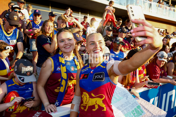 AFLW 2025 Round 07 - Brisbane v Richmond - A-63202701