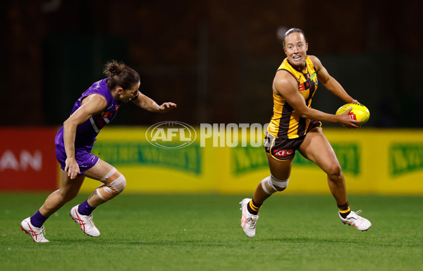 AFLW 2025 Round 08 - Hawthorn v Fremantle - A-63324122