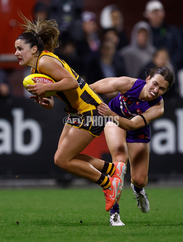 AFLW 2025 Round 08 - Hawthorn v Fremantle - A-63324959