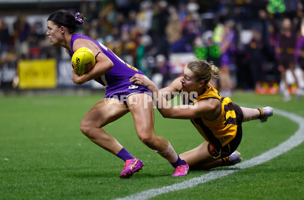 AFLW 2025 Round 08 - Hawthorn v Fremantle - A-63328656