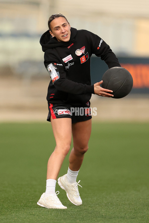 AFLW 2025 Round 08 - Melbourne v Essendon - A-63333860