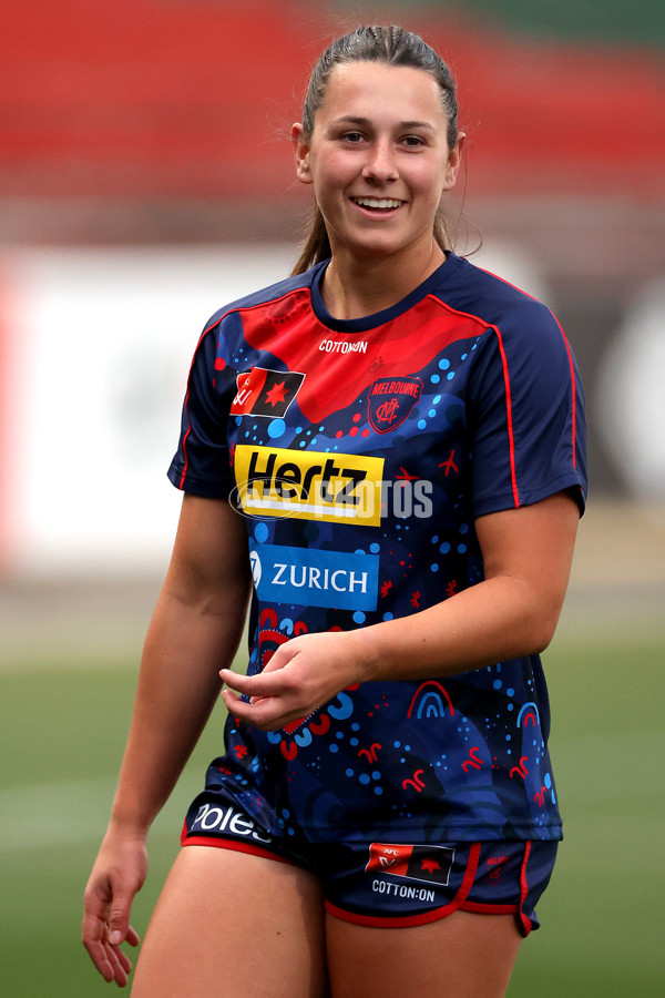 AFLW 2025 Round 08 - Melbourne v Essendon - A-63333866