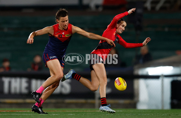 AFLW 2025 Round 08 - Melbourne v Essendon - A-63336234