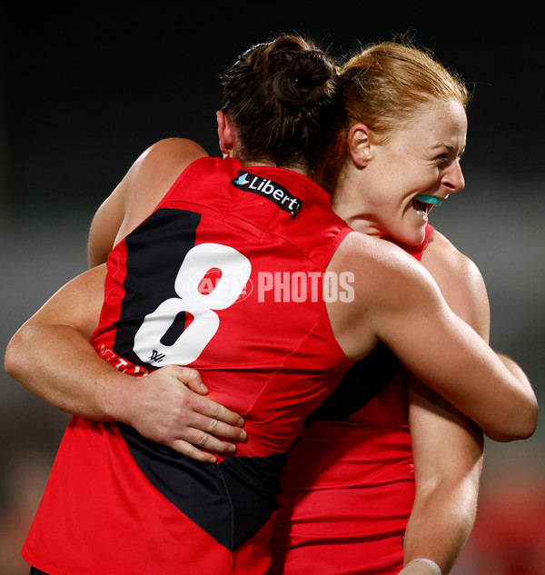 AFLW 2025 Round 08 - Melbourne v Essendon - A-63336262