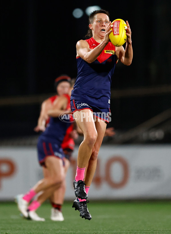 AFLW 2025 Round 08 - Melbourne v Essendon - A-63336286